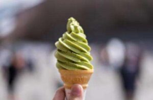 13-y-o shot as gunmen shoot up ice cream parlour in Hanover - Vimarsana News