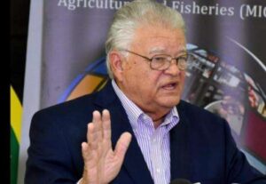 Samuda impressed with Montego Bay Plant Quarantine unit - Jamaica Observer