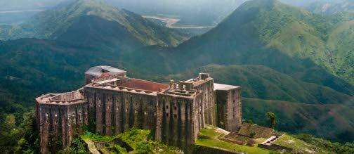 Haiti on Tuesday began three days of mourning following the weekend stampede at the historic Citadelle Laferrière that left between 25 and 30 people dead.