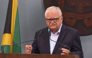 Samuda promises quality education in new school year - Jamaica Observer