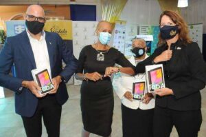 PATH students plus 100,000 others to get devices - Jamaica Observer