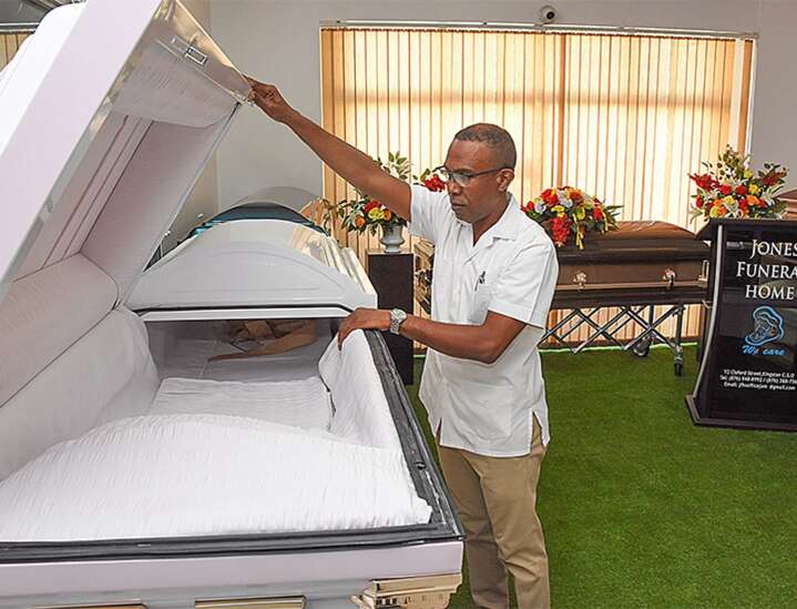 Weekend funerals near dead - Jamaica Observer