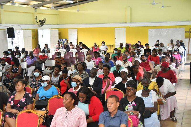 St Andrew South police score with Mother’s Day treat Jamaica Observer