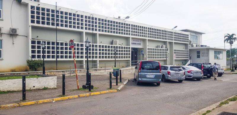 Tribunal de St James Retoma Operações Após Furacão: Saiba os Detalhes!