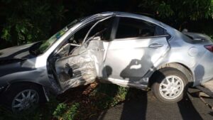 Two hospitalised after car crash in St Mary - Jamaica Observer