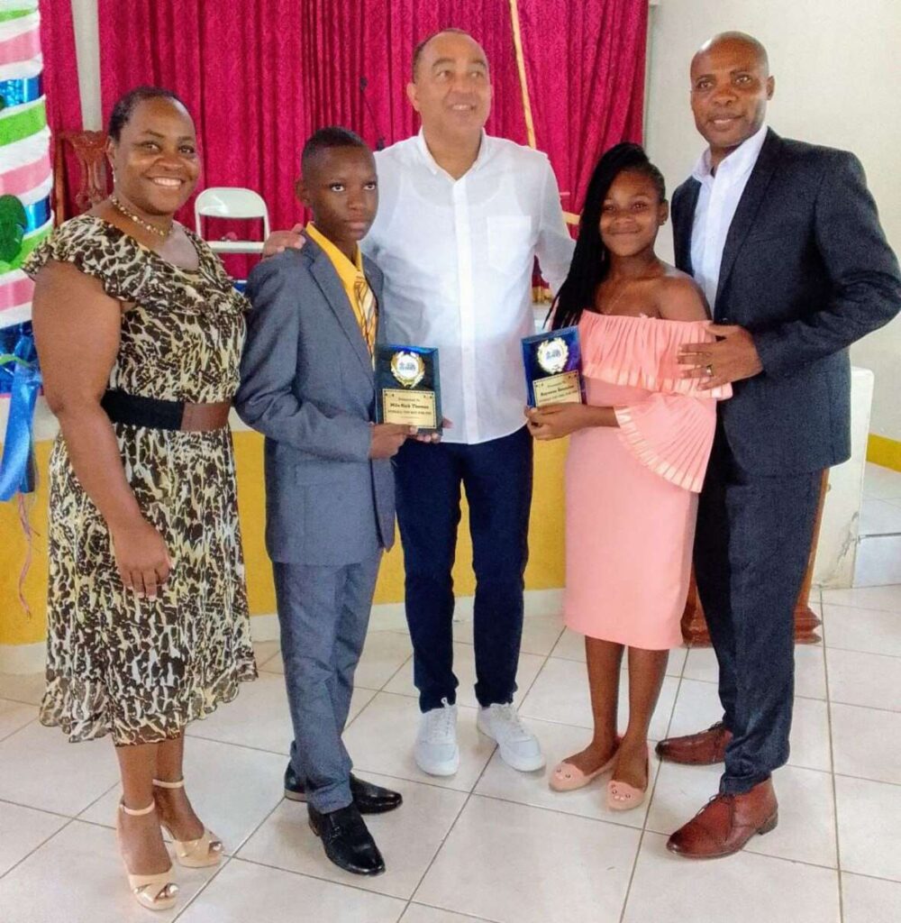 Tufton gives students backtoschool supplies Jamaica Observer
