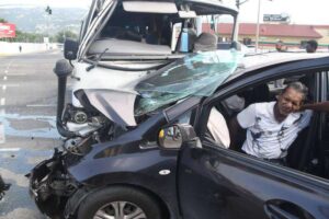 Seven injured in Washington Boulevard crash - Jamaica Observer
