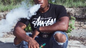 Dawes backs call for ban on vaping