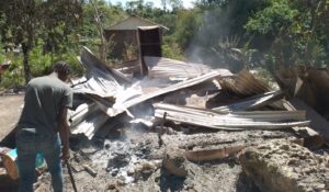 Mother, son left homeless after fire razes Trelawny house - Vimarsana News