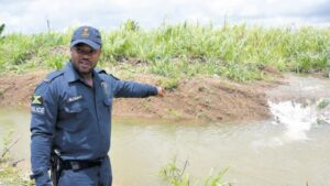 HERO COPS - Jamaica Observer - Vimarsana News