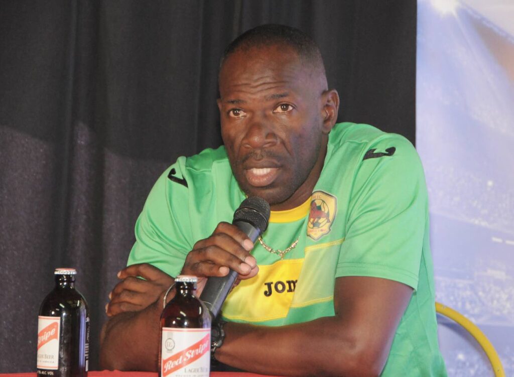 Reynolds looks to return Harbour View to JPL summit