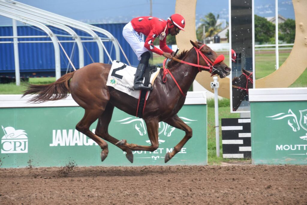Miss MoneyPenny sets for win number three in Hover Craft Trophy