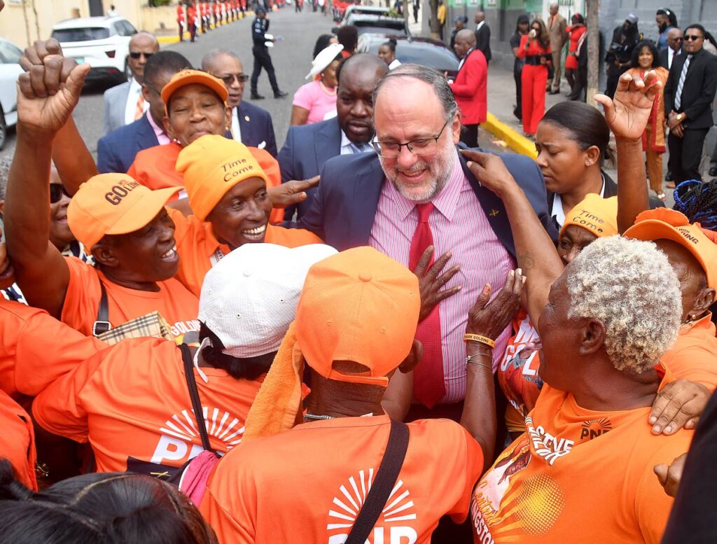 Why are TSA lines so long? See Phoenix Sky Harbor wait times