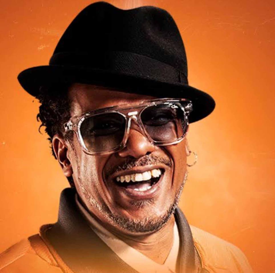 French reggae star Yaniss Odua fires up Lighta