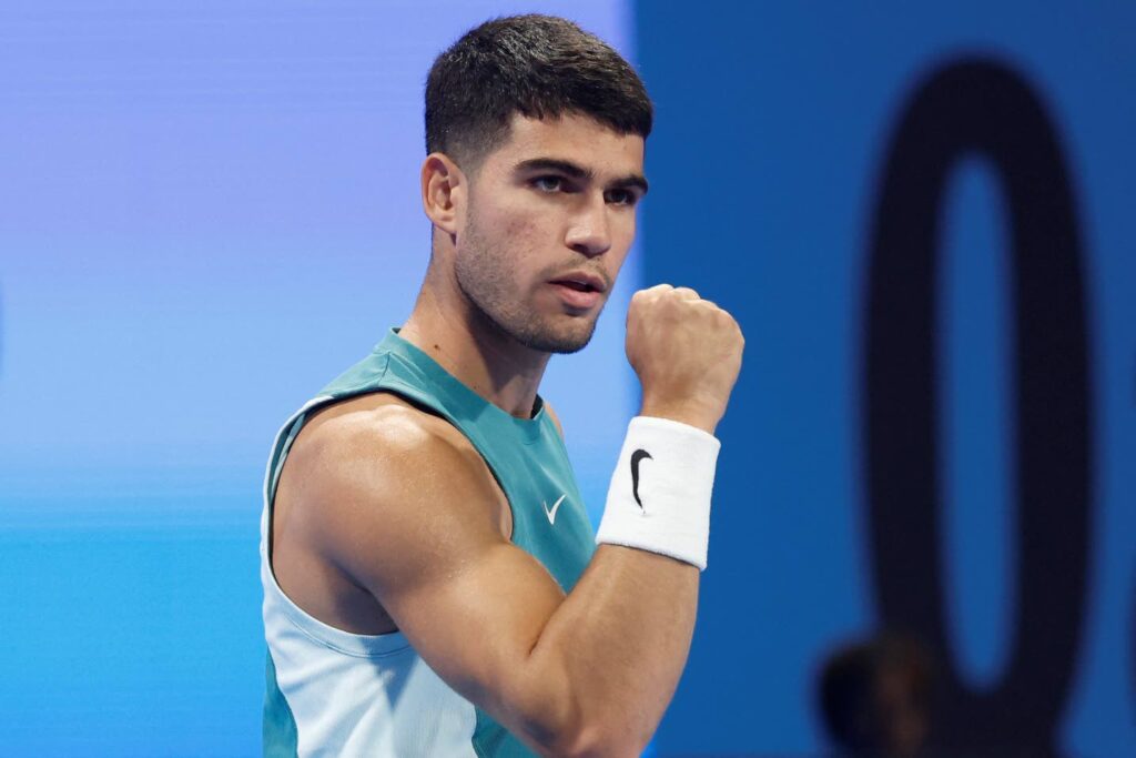 Top-ranked Alcaraz, Sabalenka headline Australian Open day one