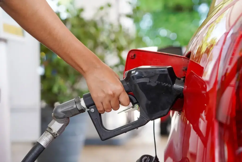 With rising fuel prices forcing motorists to find ways to save money on gas, Petrojam is reminding them that selecting the right octane grade is an important first step.