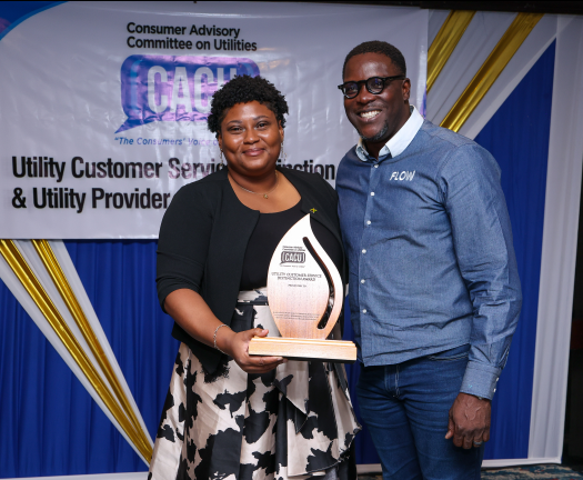 Flow employee recognised for outstanding customer service at CACU awards
