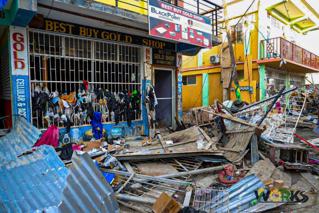 Government orders swift clean-up of rubble in hurricane-ravaged towns