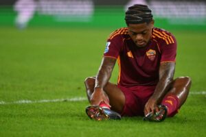 Leon Bailey subbed after 20 minutes in latest injury setback