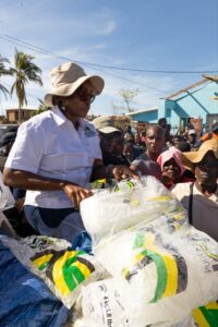 House Speaker delivers hurricane relief supplies to residents of hard ...