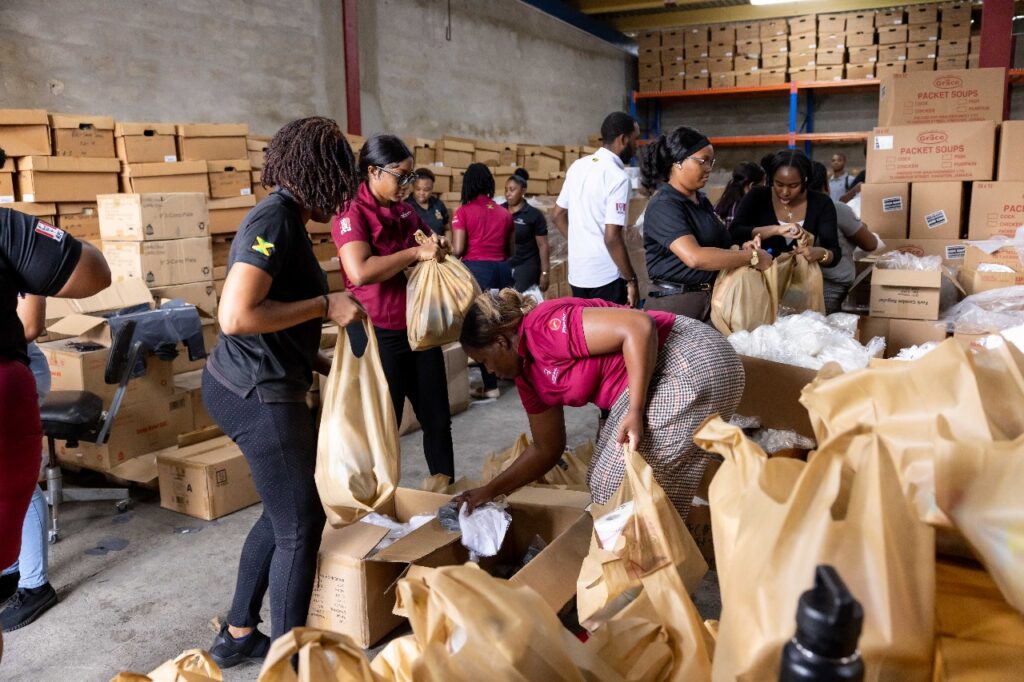 Furacão Melissa: ROJ Intensifica Ajuda com Kits Essenciais para Funcionários!