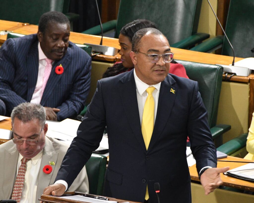 Urgente! Milhares de Quilos de Alimentos Condenados Após a Passagem do Furacão Melissa: Entenda o Impacto!