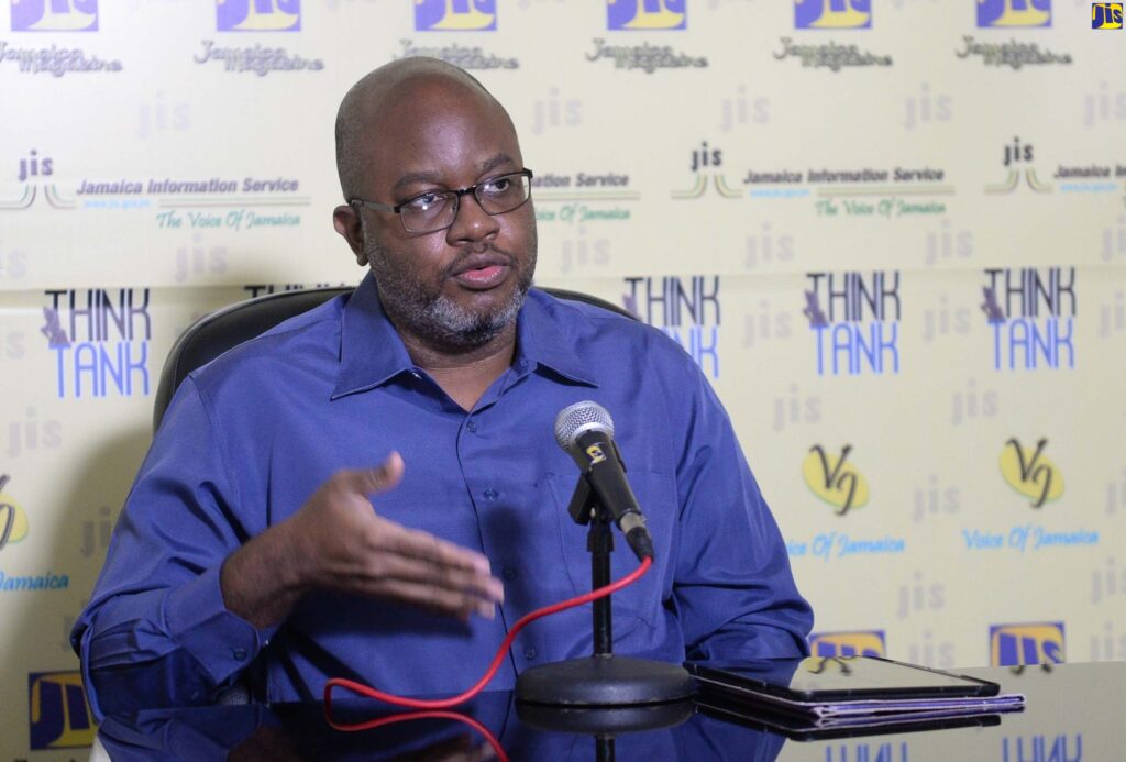 Água Recuando! Níveis de Água Subterrânea em Manchester Diminuem Após Enchentes Devastadoras