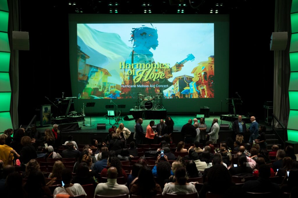 Tourism minister hails Canadian diaspora as CA$3 million raised for hurricane recovery