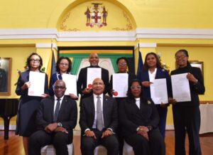 Six members of the judiciary sworn in to serve in higher offices ...