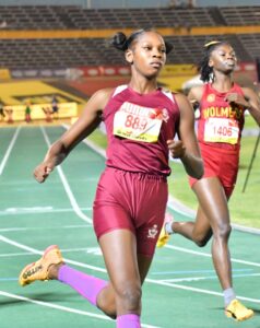 Shanoya Douglas tastes rare defeat at hand of Trinidadian Alexxe Henry