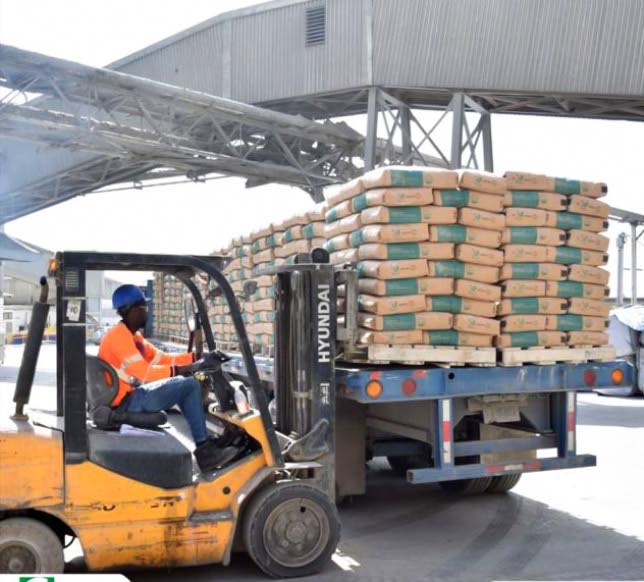 Cemex praises Jamaican performance