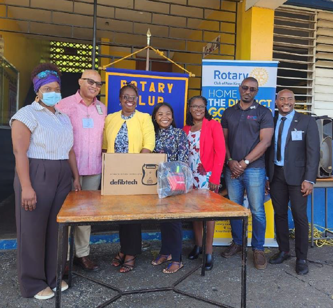 Rotary Club of New Kingston donates heart machine to Constant Spring Primary