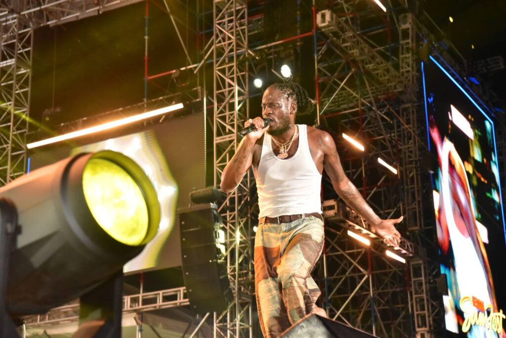 Aidonia to ignite Jamaica Basketball half-time show