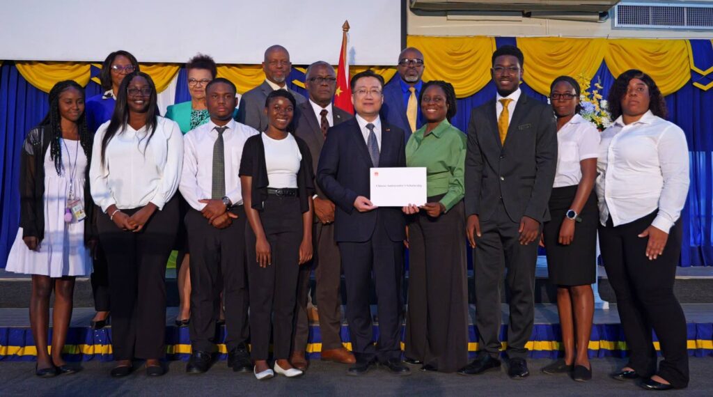 Chinese ambassador presents scholarships to NCU Students