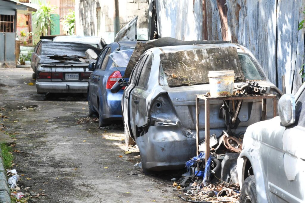 Kingston clean-up - Jamaica Observer