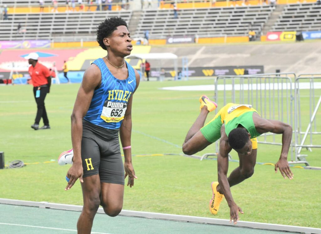 Robert Miller Leads Under-20 400m Hurdles Qualifiers