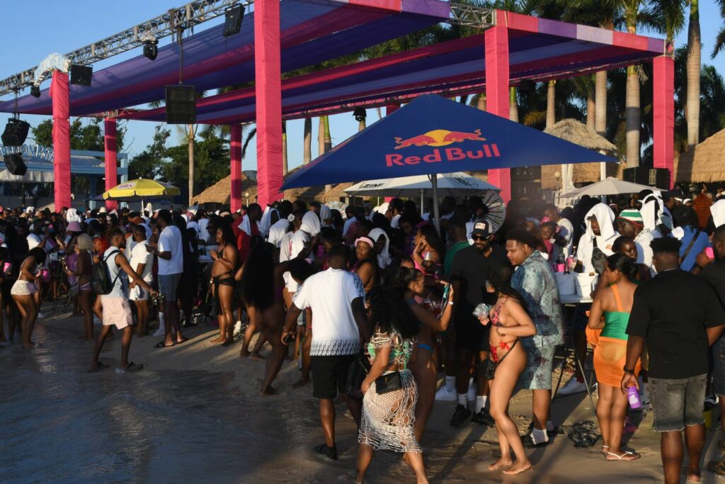 The Sun Sets On Zimi Seh Beach