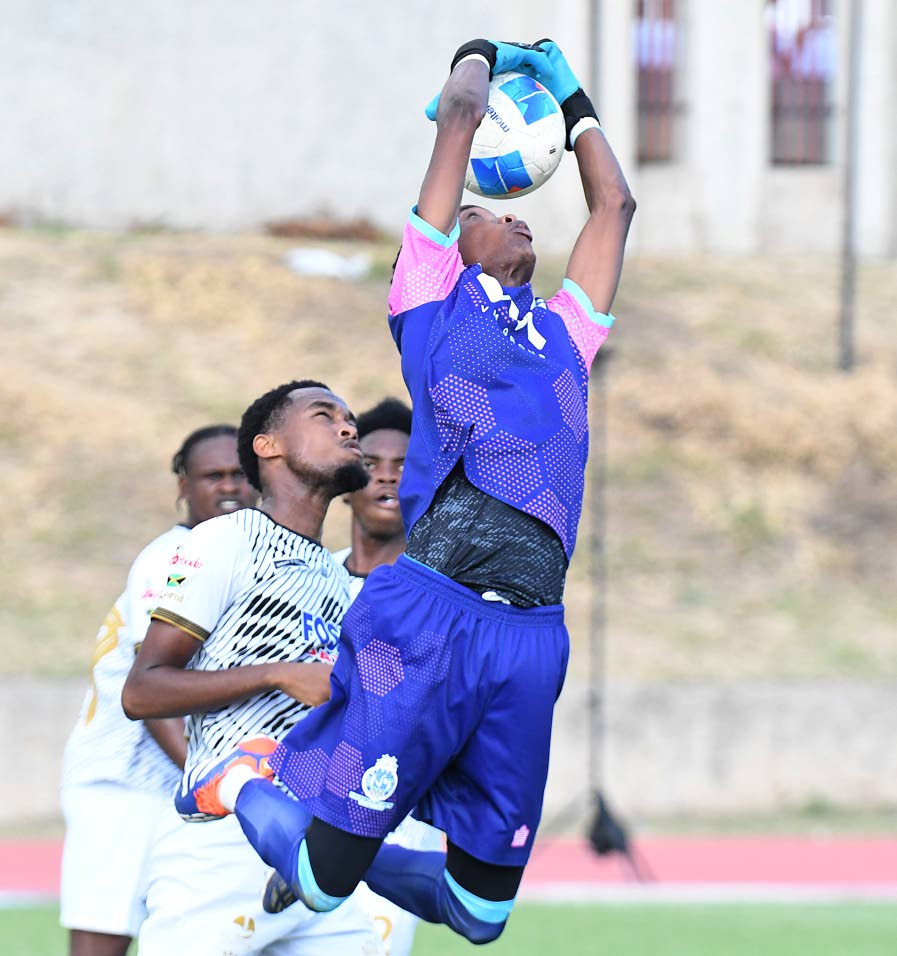 Hyde wants to remain at Harbour View despite relegation