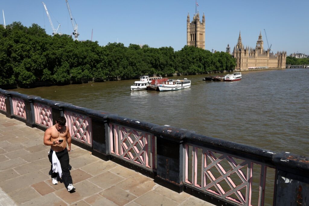 Four teenagers drown in England since Sunday amid heatwave — authorities