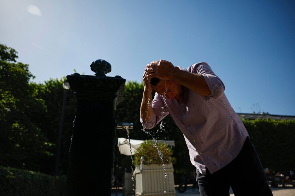 Record temps as spring heatwave bakes Europe