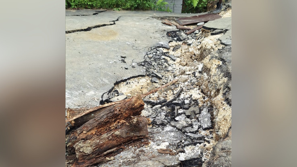 Heavy rainfall causing havoc in sections of western Jamaica
