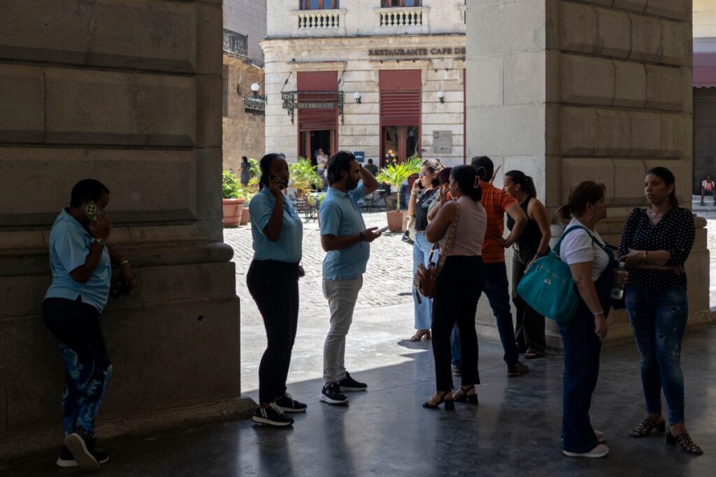 A strong earthquake struck off the coast of western Cuba on 