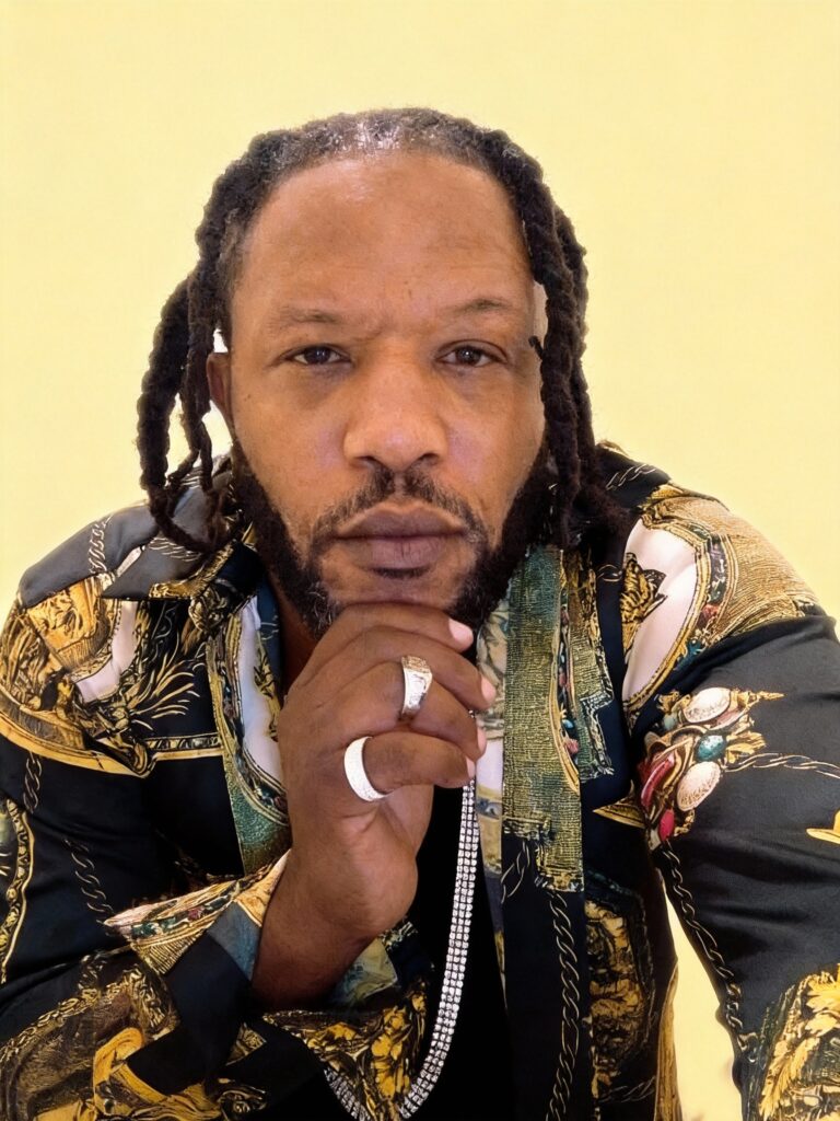El Feco builds global buzz with ‘Love Seems Far Away’