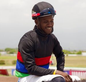 Imjustagirl crushes field by 11¼ lengths for third-straight win in Pick3 Trophy