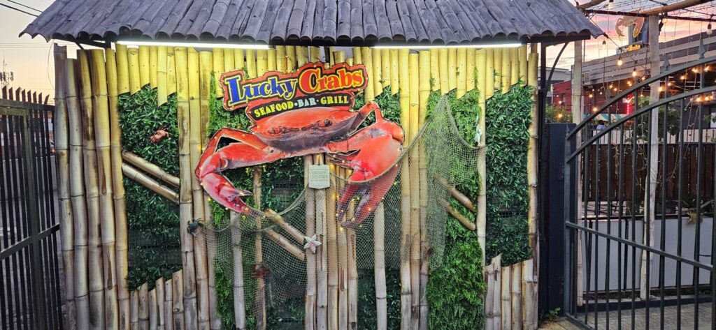 Lucky Crabs Seafood.Bar.Grill