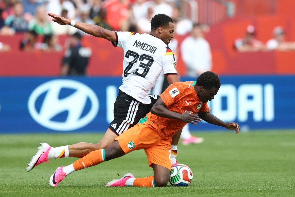 Germany into World Cup last 32 after late comeback; Dutch thrash Sweden
