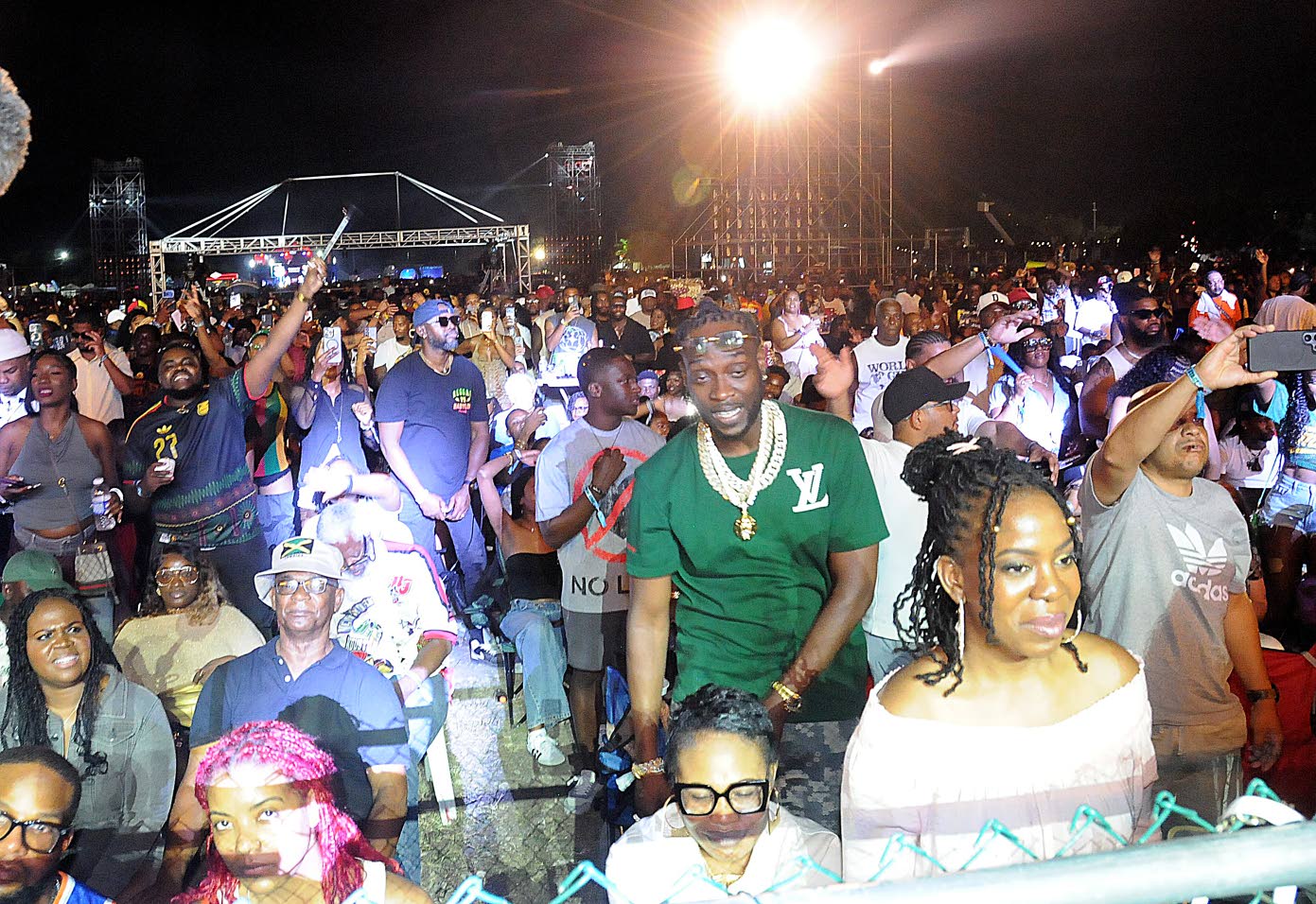 Supporting acts, fireworks fuel A Taste of Sumfest
