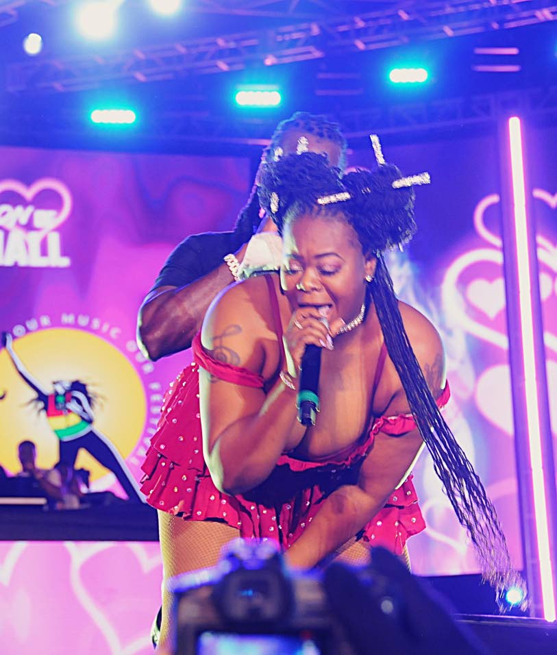 Stacious savours emotional return to Sumfest
