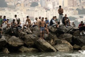 Italy temporarily suspends Schengen agreement with Spain