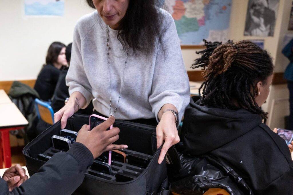 France readies high school phone ban for next month - Jamaica Observer